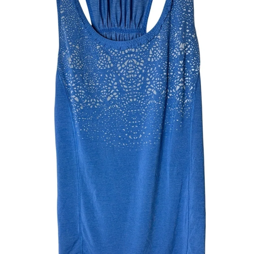 Lululemon Ruffle Neck Yoga Tank Womens Size 8